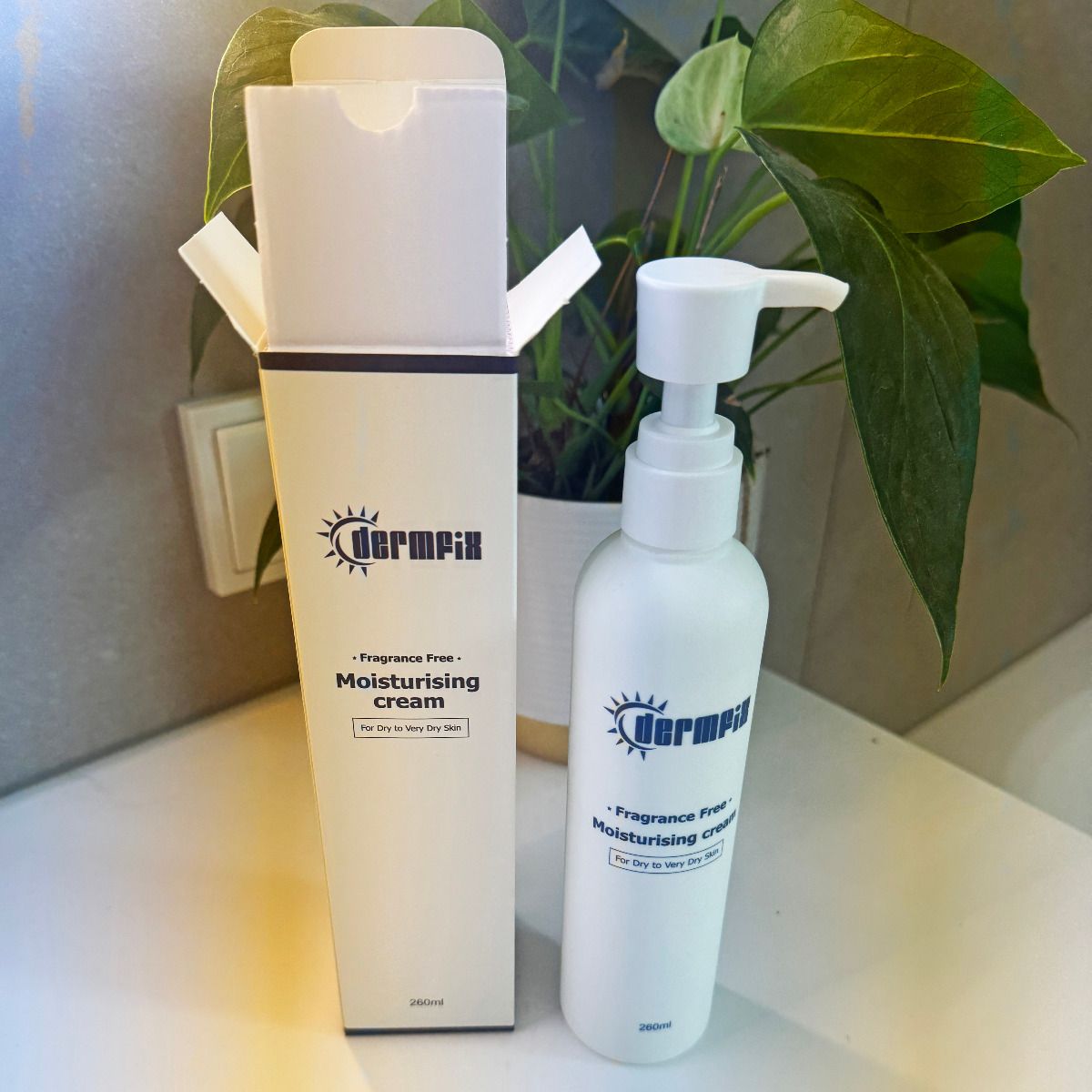 Crema idratante Dermfix
